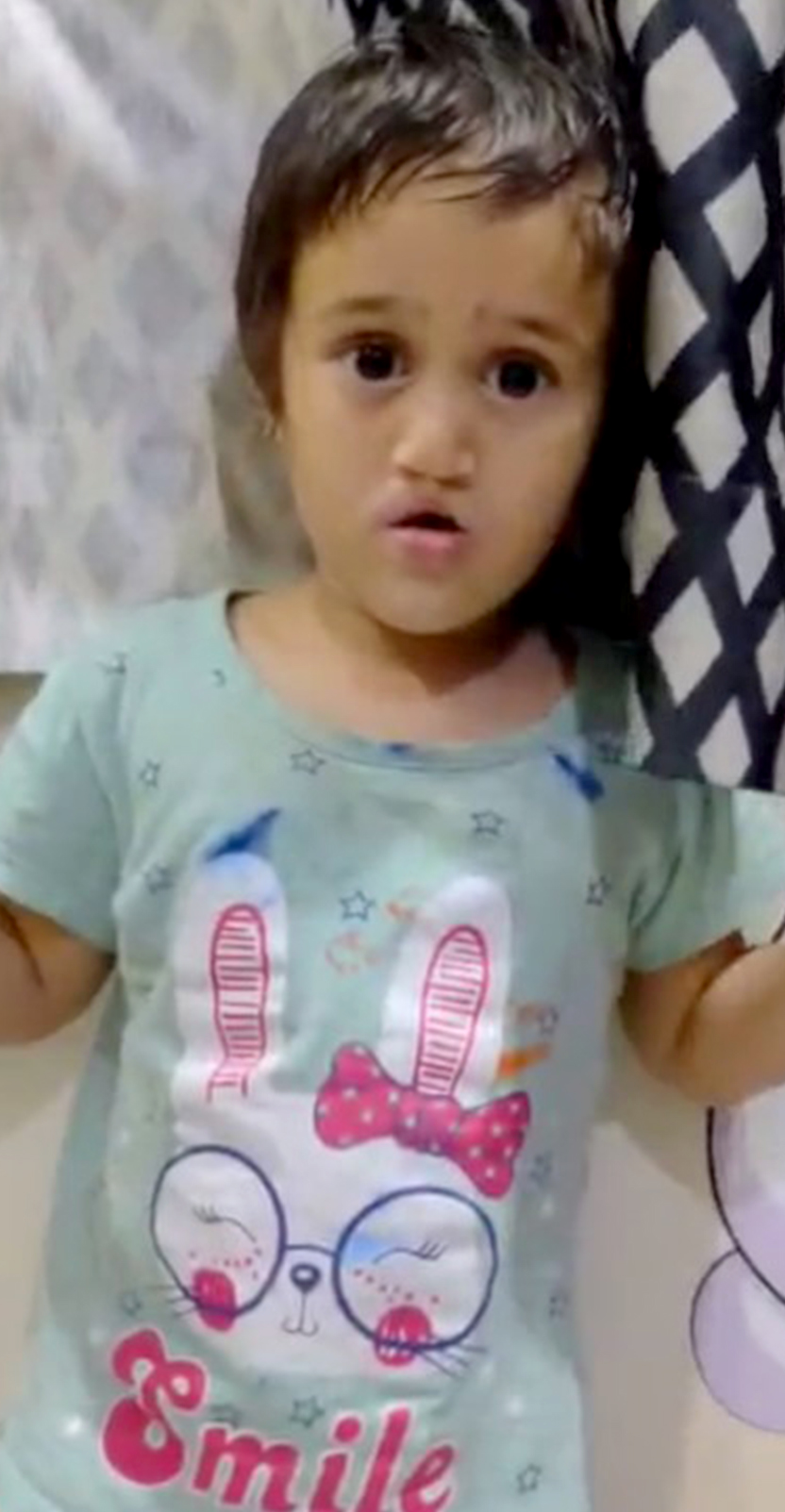 Viva Mungi with her mother